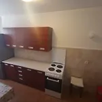 Apartament In 5484
